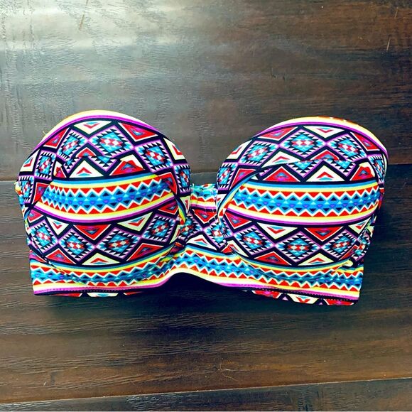 Women's Cute Aztec Tribal Boho Underwire Bandeau Bikini Swim Top | Size: XS-S - Picture 1 of 7